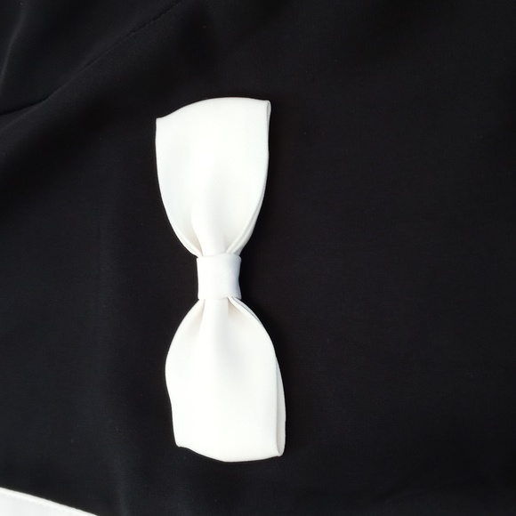 Lauren Conrad Women's Sheer Black Long Sleeve Blouse w Delicate Bow Accents XS - Picture 4 of 11